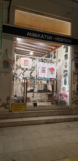 Minikatür Hediyelik