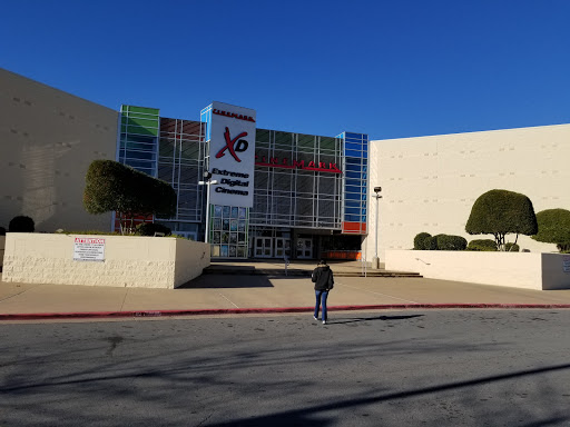 Movie Theater «Cinemark Colonel Glenn 18 and XD», reviews and photos, 18 Colonel Glenn Plaza Dr, Little Rock, AR 72210, USA