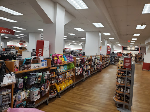 Department Store «T.J. Maxx», reviews and photos, 525 Harvard St, Brookline, MA 02446, USA