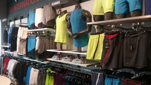 Sporting Goods Store «Nike Factory Store», reviews and photos, 1 Premium Outlet Blvd #699, Tinton Falls, NJ 07753, USA