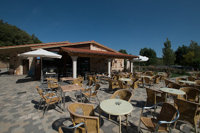 Restaurante Taxus - Calle Antonio Villanueva, S/N, 34840 Cervera de Pisuerga, Palencia, Spain