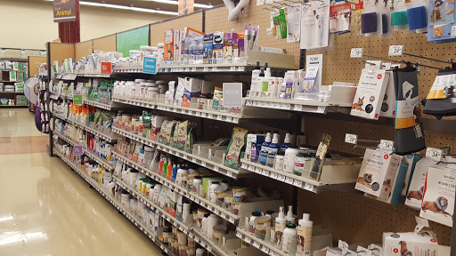 Pet Supply Store «Petco Animal Supplies», reviews and photos, 2242 N Richmond Rd, McHenry, IL 60051, USA