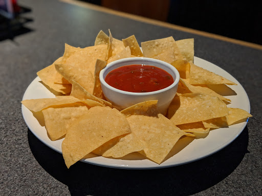 Sports Bar «Brass Rail Sports Bar, Restaurant & Pool Hall», reviews and photos, 4940 NE 81st St, Kansas City, MO 64119, USA