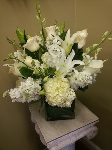 Florist «Starclaire House of Flowers Florist», reviews and photos, 1421 Emerywood Dr, Charlotte, NC 28210, USA