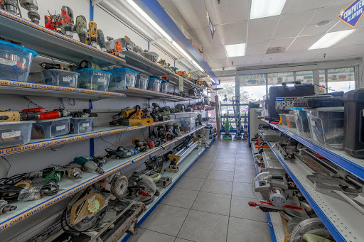 Pawn Shop «La Familia Pawn and Jewelry», reviews and photos, 2057 Americana Blvd, Orlando, FL 32839, USA