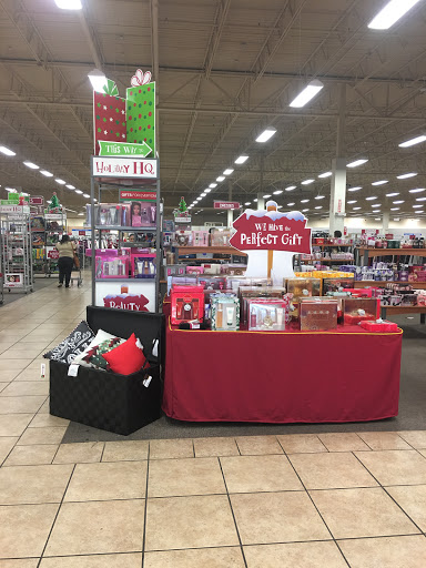 Clothing Store «Burlington Coat Factory», reviews and photos, 5445 Atlanta Hwy, Montgomery, AL 36109, USA