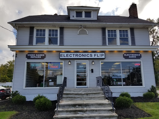 Electronics Flip, 5896 Mayfield Rd, Mayfield Heights, OH 44124, USA, 