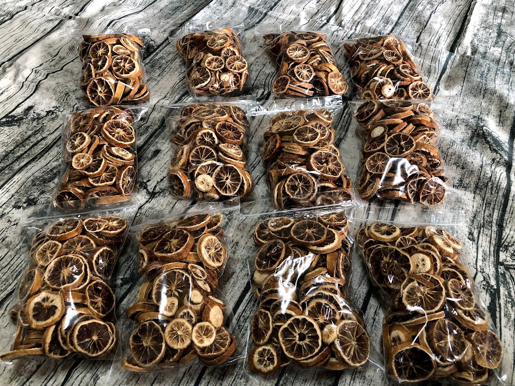 C`est La Vie飲料 花卉 在地小農水果 的照片