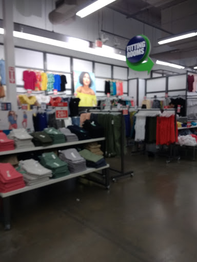 Clothing Store «Old Navy», reviews and photos, 9155 W Stockton Blvd, Elk Grove, CA 95758, USA
