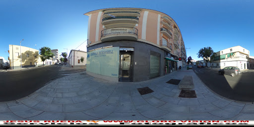 Clínica Dental Salvador Bernabeu en Villanueva de la Serena, Badajoz