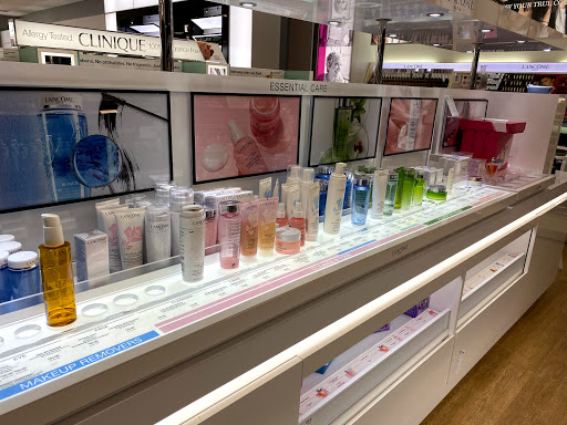 Cosmetics Store «Ulta Beauty», reviews and photos, 12771 Towne Center Dr, Cerritos, CA 90703, USA