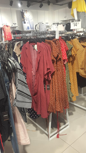 Clothing Store «Forever 21», reviews and photos, 459 Washington St, Boston, MA 02108, USA