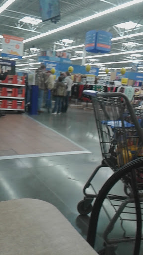 Department Store «Walmart Supercenter», reviews and photos, 150 Commerce Drive, Fairfield, IL 62837, USA