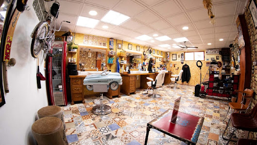 Lillo's Barber Calle El molino, Nº59C, 03317 Virgen del Camino, Alicante, España