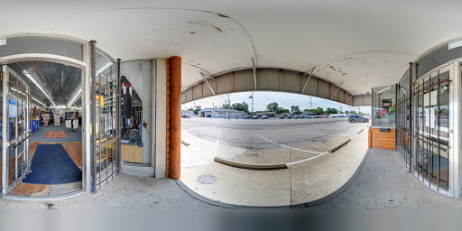 Clothing Store «Davis Jean & Fashion», reviews and photos, 4406 W Washington St, Indianapolis, IN 46241, USA