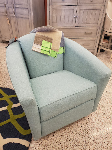 Furniture Store «Bronze Lady Home Furnishings Inc», reviews and photos, 15015 Madeira Way, Madeira Beach, FL 33708, USA