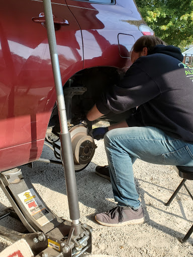 Tire Shop «Firestone Complete Auto Care», reviews and photos, 232 W Main St, Belleville, IL 62220, USA