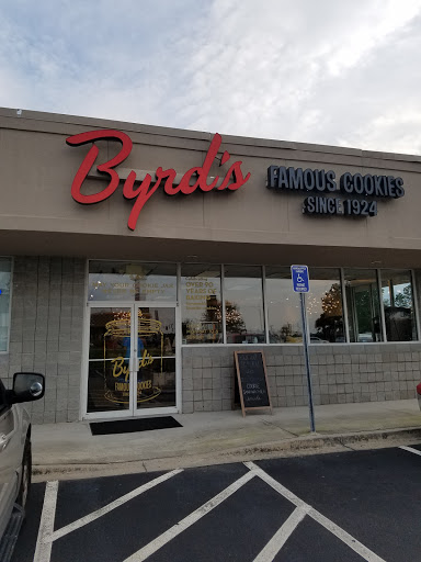 Outlet Mall «Tanger Outlet Savannah», reviews and photos, 200 Tanger Outlet Blvd, Pooler, GA 31322, USA