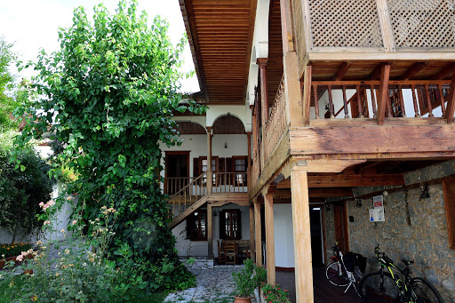 Özbekler Evi