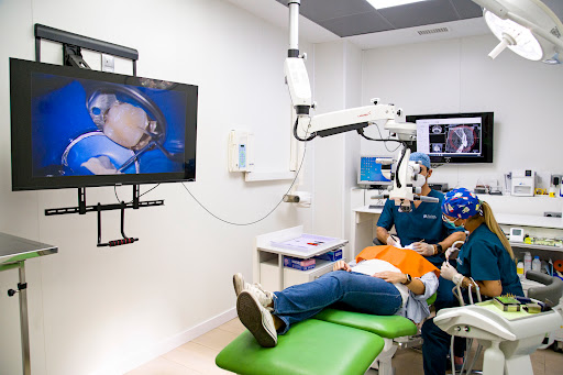 Clínica Dental Linares José Simarro en Linares, Jaén