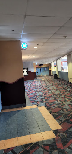 Movie Theater «Regal Brass Mill Stadium 12», reviews and photos, 495 Union St, Waterbury, CT 06706, USA