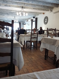 Atmosphère du Restaurant français Hostellerie d'Oc à Noailhac - n°3