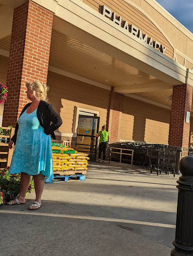 Supermarket «Wegmans», reviews and photos, 7905 Hilltop Village Center Dr, Alexandria, VA 22315, USA