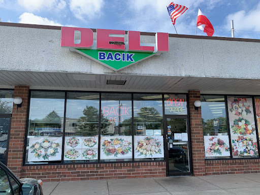 7744 N Milwaukee Ave, Niles, IL 60714, USA