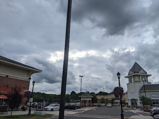 Shopping Mall «The Shoppes at Farmington Valley», reviews and photos, 110 Albany Turnpike, Canton, CT 06019, USA