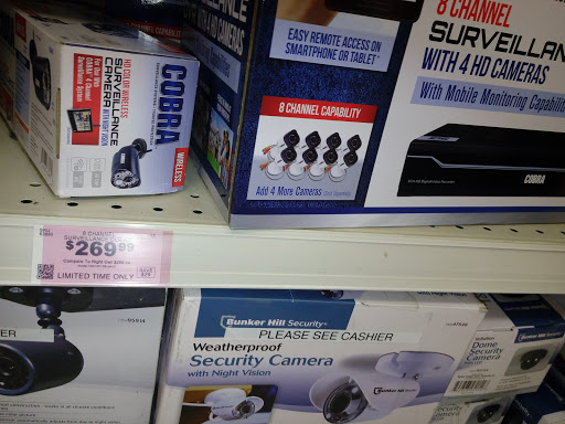 Hardware Store «Harbor Freight Tools», reviews and photos, 668 N. Riverside, Clarksville, TN 37040, USA