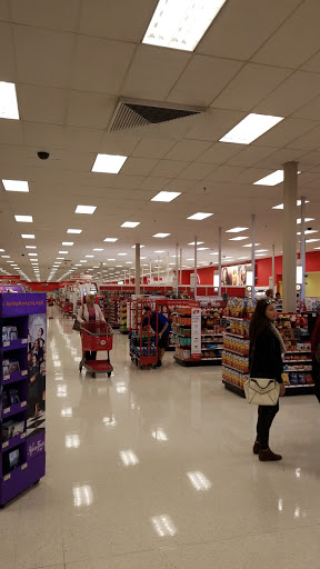 Department Store «Target», reviews and photos, 620 George Washington Hwy, Lincoln, RI 02865, USA