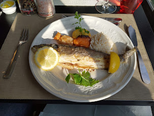Photo n°156 de Restaurant Pétrarque et Laure à Fontaine-de-Vaucluse ()