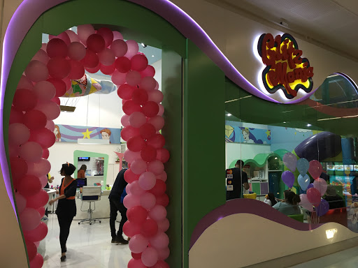 Logo da empresa - Glitz Mania