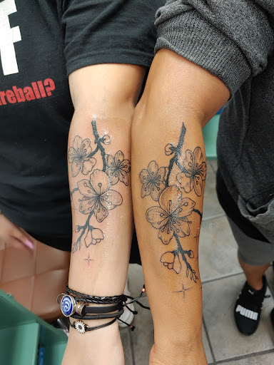 Tattoo Shop «Ink Spot Tattoo - Melbourne», reviews and photos, 1700 W New Haven Ave #199, Melbourne, FL 32904, USA