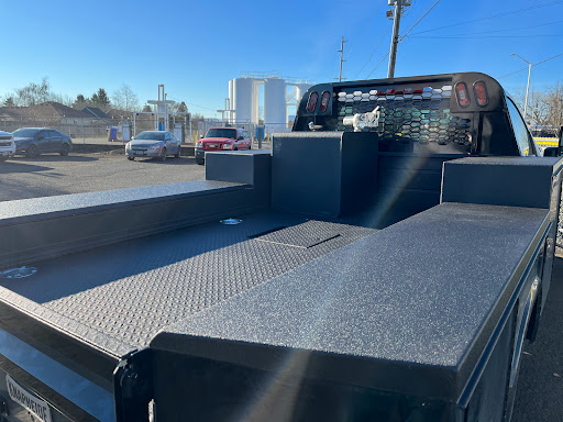 Trailer Hitch Supplier «S&R Motorz Inc», reviews and photos, 731 W Baseline St suite#1, Cornelius, OR 97113, USA