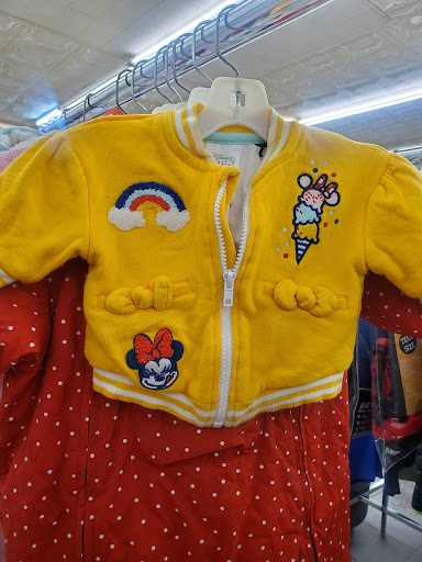 Thrift Store «Fan Tastic Thrift Store», reviews and photos, 1914 W Main St, Richmond, VA 23220, USA