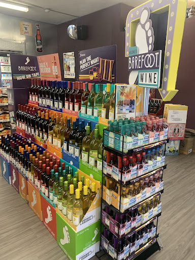 Liquor Store «Countryside Liquors», reviews and photos, 553 Armistice Blvd, Pawtucket, RI 02861, USA