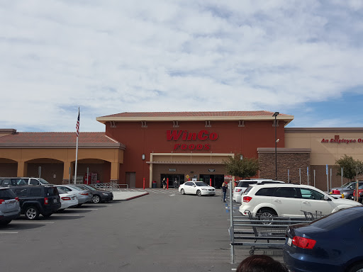 Supermarket «WinCo Foods», reviews and photos, 6801 Panama Ln, Bakersfield, CA 93313, USA