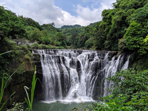 Natural waterfalls in Taipei