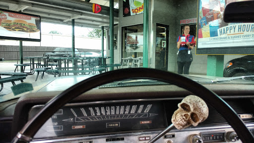 Fast Food Restaurant «Sonic Drive-In», reviews and photos, 7701 Parkway Dr, Leeds, AL 35094, USA