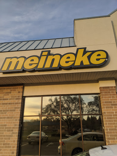 Auto Repair Shop «Meineke Car Care Center», reviews and photos, 600 Southcross Dr W, Burnsville, MN 55306, USA