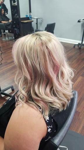 Hair Salon «Austin James Hair Studio», reviews and photos, 1015 E Fort King St, Ocala, FL 34471, USA