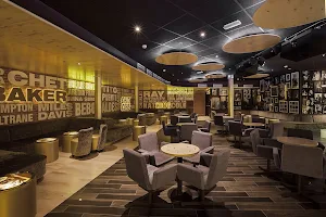 Riviera Music Lounge image