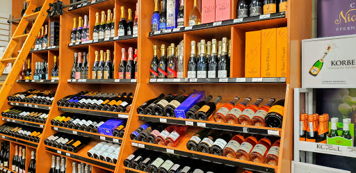 Liquor Store «Crown Wine & Spirits», reviews and photos, 3363 Sheridan St, Hollywood, FL 33020, USA