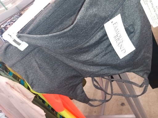 Discount Store «Bargain Hunt», reviews and photos, 3137 Dixie Hwy, Erlanger, KY 41018, USA