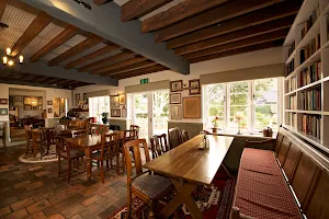 The Dysart Arms image