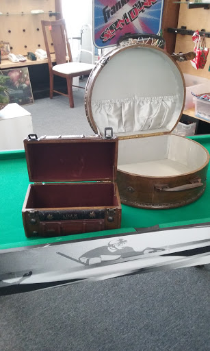 Thrift Store «Nearly New Shop», reviews and photos, 4710 NE Vivion Rd, Kansas City, MO 64119, USA