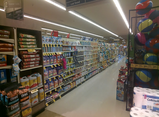 Grocery Store «Vons», reviews and photos, 7390 Cherry Ave, Fontana, CA 92336, USA