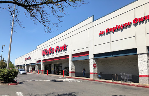 Supermarket «WinCo Foods», reviews and photos, 1920 Olympic St, Springfield, OR 97477, USA