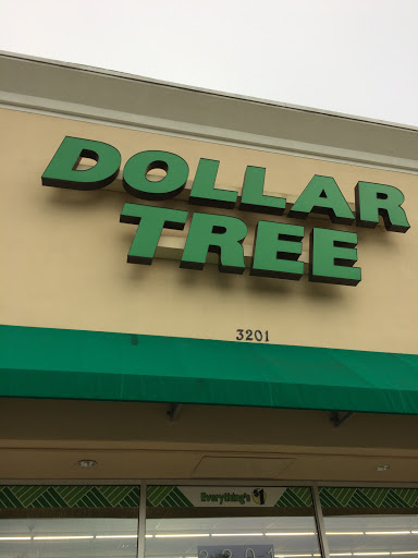 Dollar Store «Dollar Tree», reviews and photos, 3201 Rolling Oaks Blvd, Kissimmee, FL 34747, USA